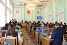 Депутаты рассмотрели 17 вопросов