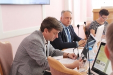 Комитет по социальным вопросам одобрил присвоения звания «Почетный гражданин Омска» Мурату Адырбаеву